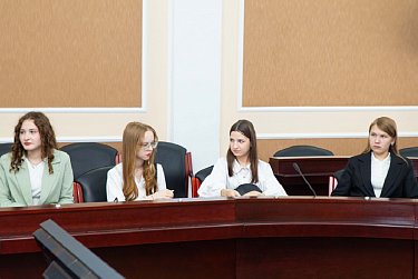 Первые шаги в мир законотворчества